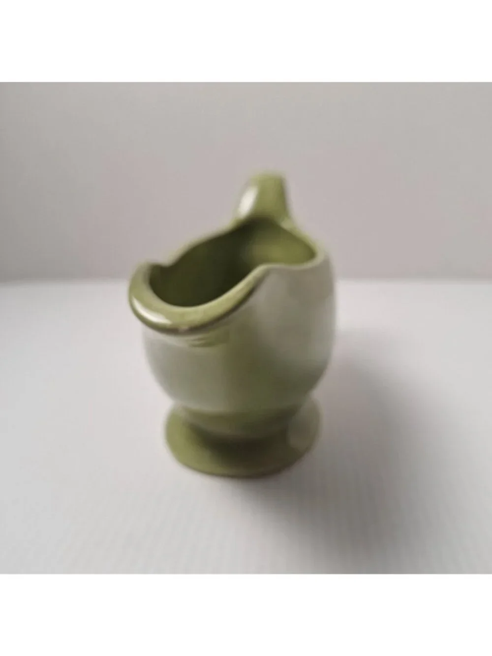 POTTERY BARN GRAVY/SAUCE BOWL SAGE GREEN SAUSALITO DINNERWARE PATTERN 9